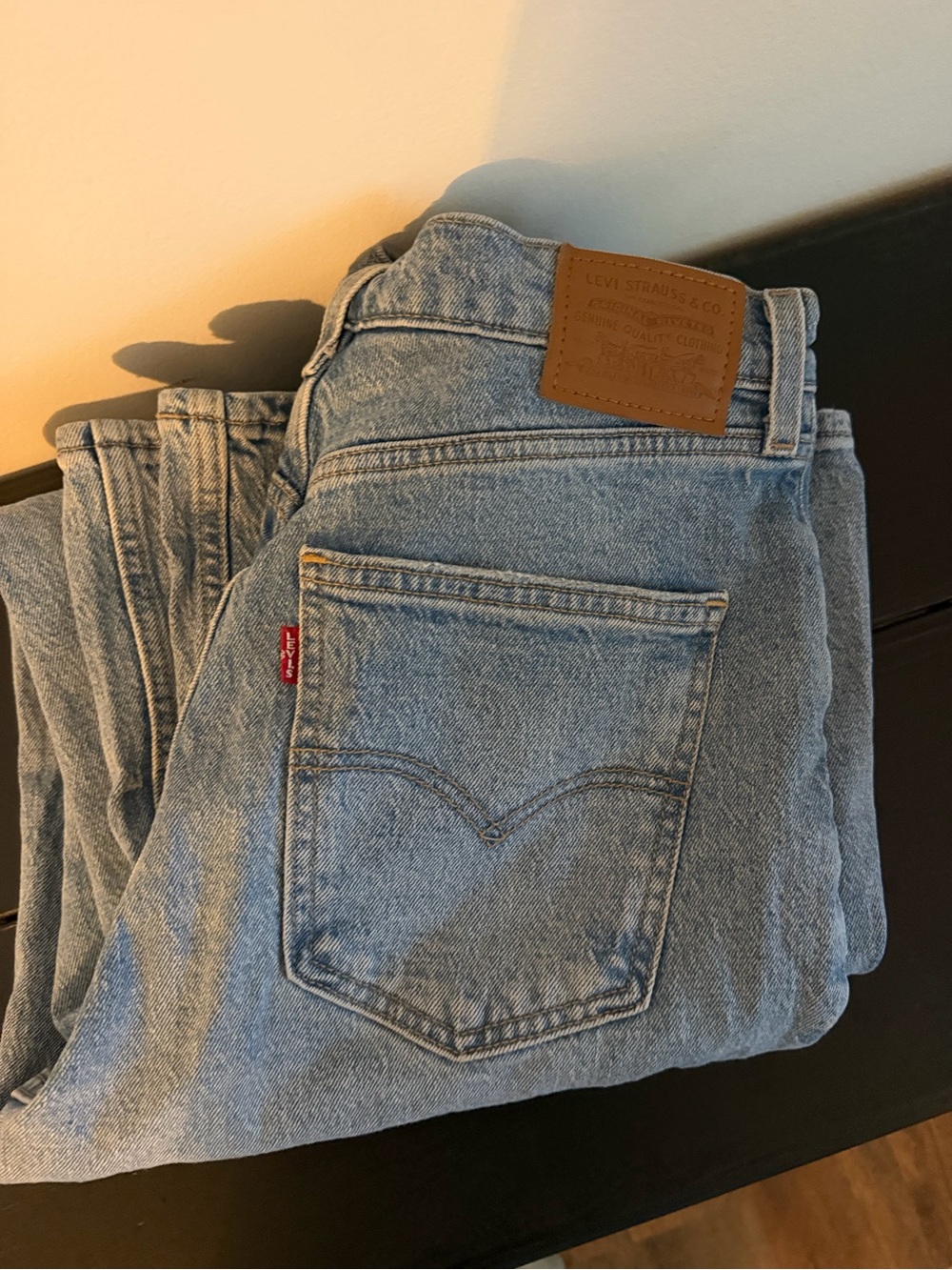 Levi's Women’s Light Blue Straight-Leg Jeans